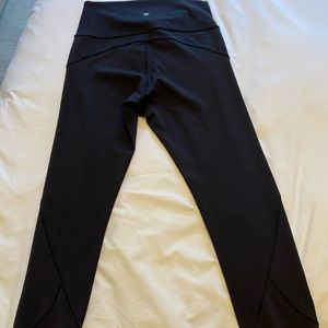 Black lululemon leggings